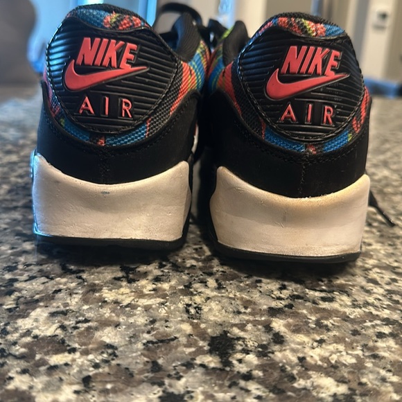 Nike Air Max 90 Prem Tape ‘Color Camo’ Size 8M/9.5W - Picture 5 of 5